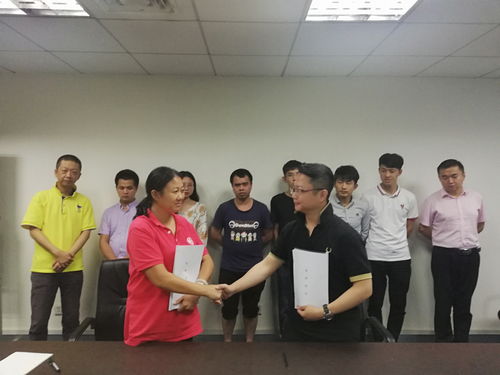 鴻揚(yáng)區(qū)塊鏈董事長(zhǎng)張紅秀 深耕企業(yè)應(yīng)用，以技術(shù)驅(qū)動(dòng)行業(yè)解決方案